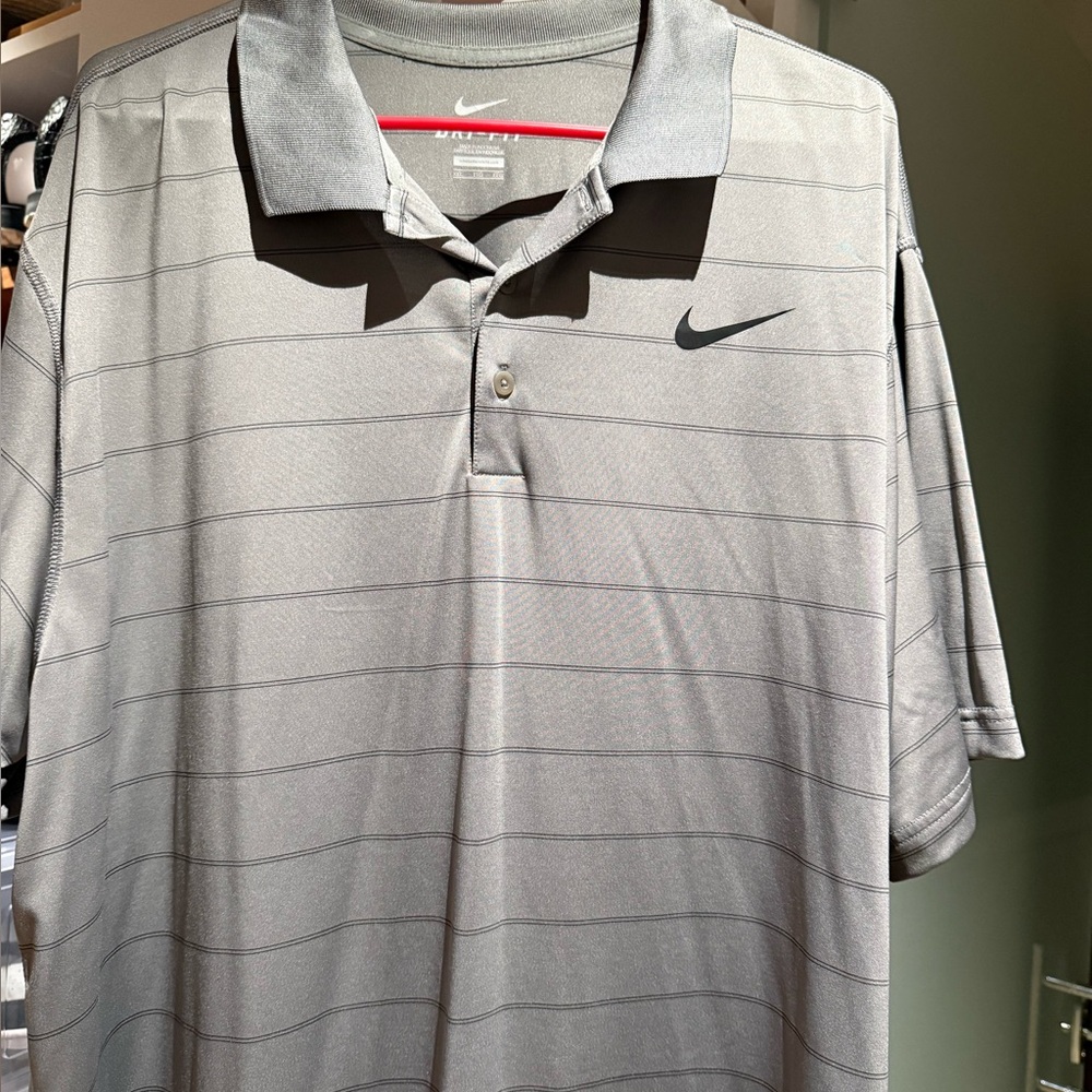 Nike Dri-FIT Heather Gray Tee
